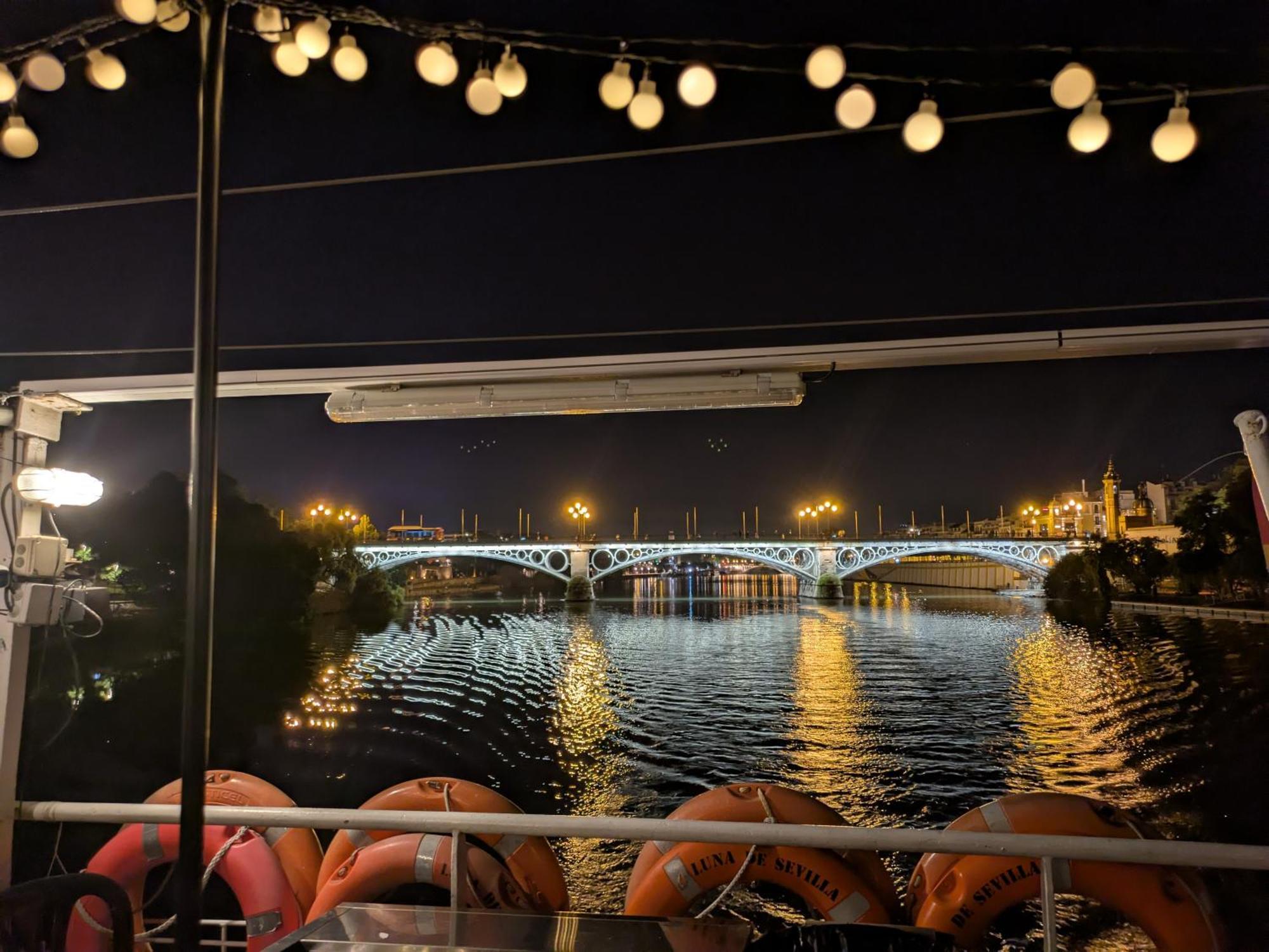 Sunterrace Loft-Triana'S Star, 10' From City Center! Севиля Екстериор снимка